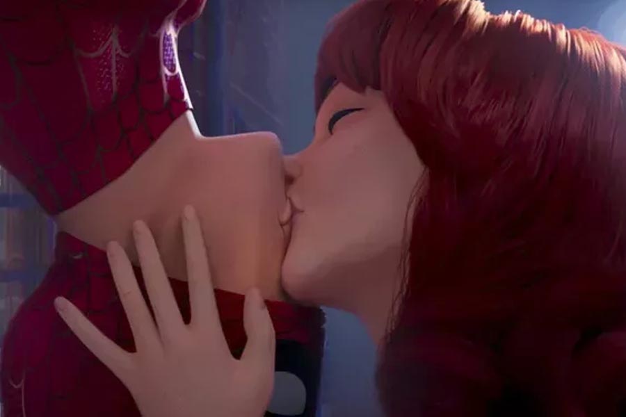 lodelamor_'s tweet photo. Spider-Man &amp; Love https://t.co/9CsMdwCmQx