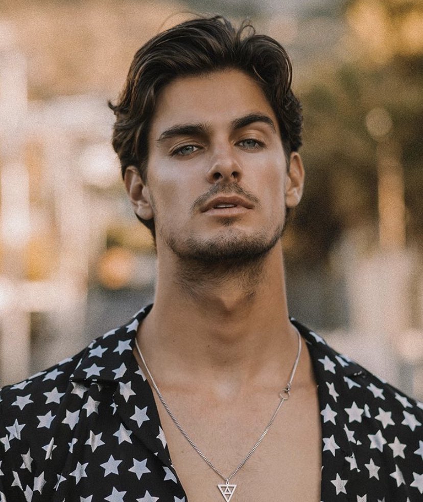 captmcrgan's tweet photo. Hello, I do #openfollow for western roleplayer. Please kindly retweet this and I‘ll follow you https://t.co/WLTzgaxewS