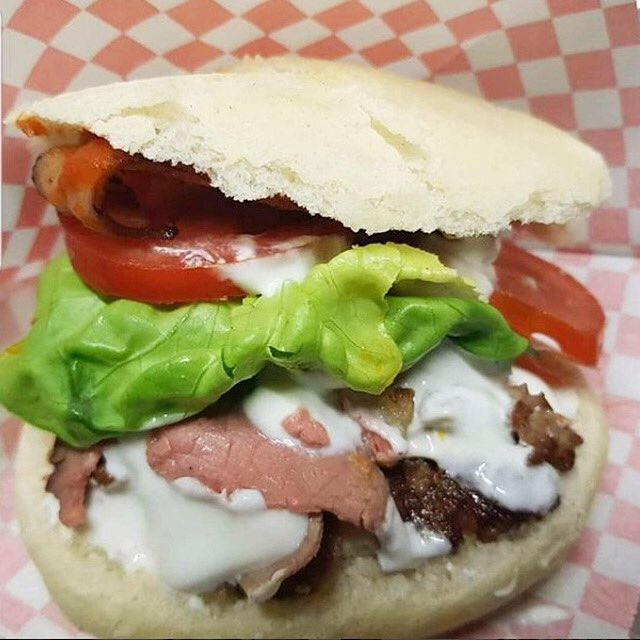 Voglia di #kebab? 🥪
Se siete nei dintorni di #Bergamo non potete farvi scappare quello di #KebaBG 🙌🏻

Scopri tutti i PANINI TOP vicino a te sulla #PaninoMap!👇🏻

accademiapaninoitaliano.it/paninomap.html

#unavitadapanino