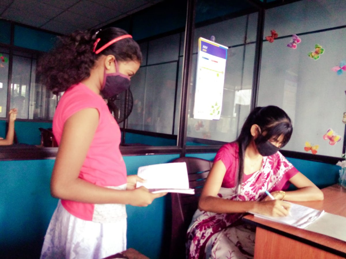 tec_future's tweet image. සෞඛ්‍යාරක්ෂිත ක්‍රමෝපායන් ඔස්සේ නව පංති ආරම්භය.
Future Tec Institute 
No 149,2 ව් මහල,ආනන්ද ගෘහ භාණ්ඩ,ගොඩනැගිල්ල,මාදම්පේ පාර,කුලියාපිටිය
විමසීම් 0372282775