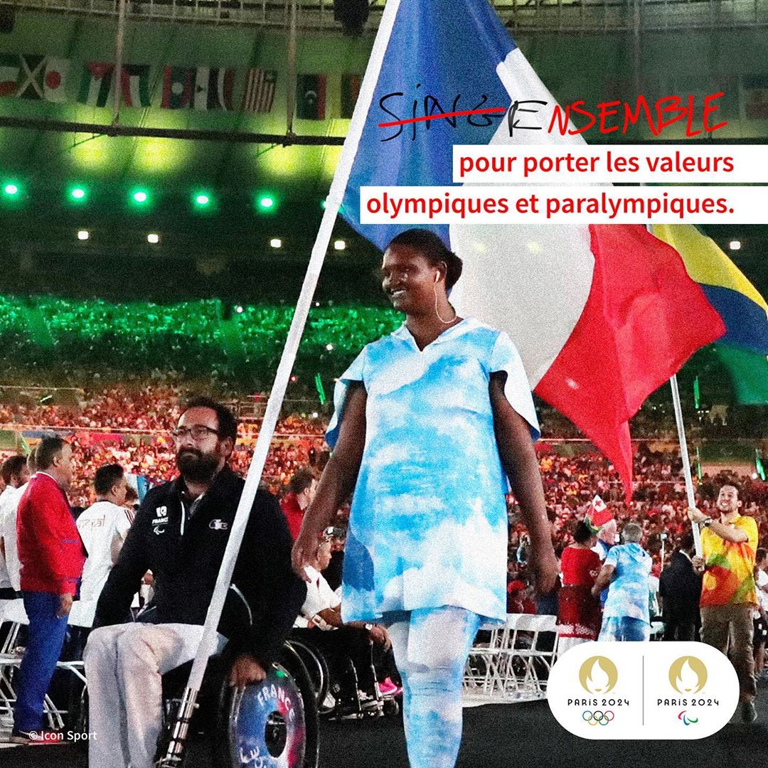 culturepub's tweet photo. "Ne laissons pas le racisme avoir le dernier mot". Quand @Paris2024 réagit aux tags racistes sur les affiches des grilles de l'@INSEP_PARIS. 👏👏 https://t.co/1vkrzGL7OM