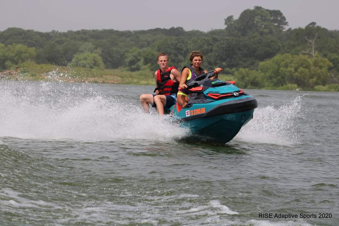 RISEAdaptive's tweet photo. Team RISE Water Sports Volunteer Staff, unconditional support!

#teamrise #risesummer2020 #volunteers #risestaff #adaptivesports #funinsun #justdothis https://t.co/gazr6iXA32