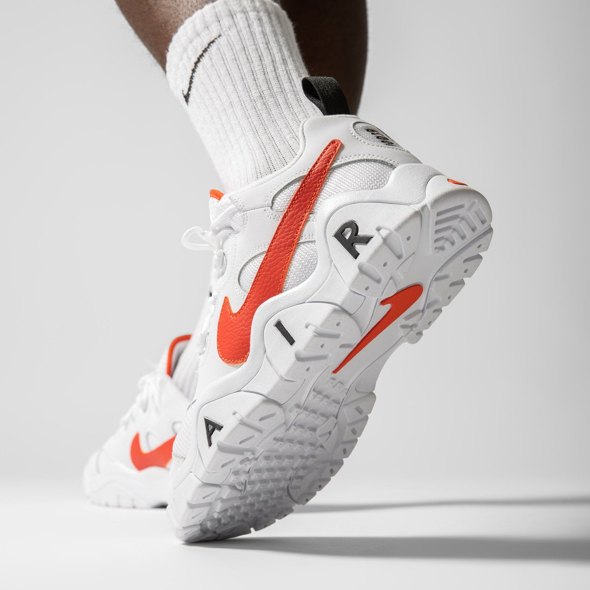 air barrage low rucker park