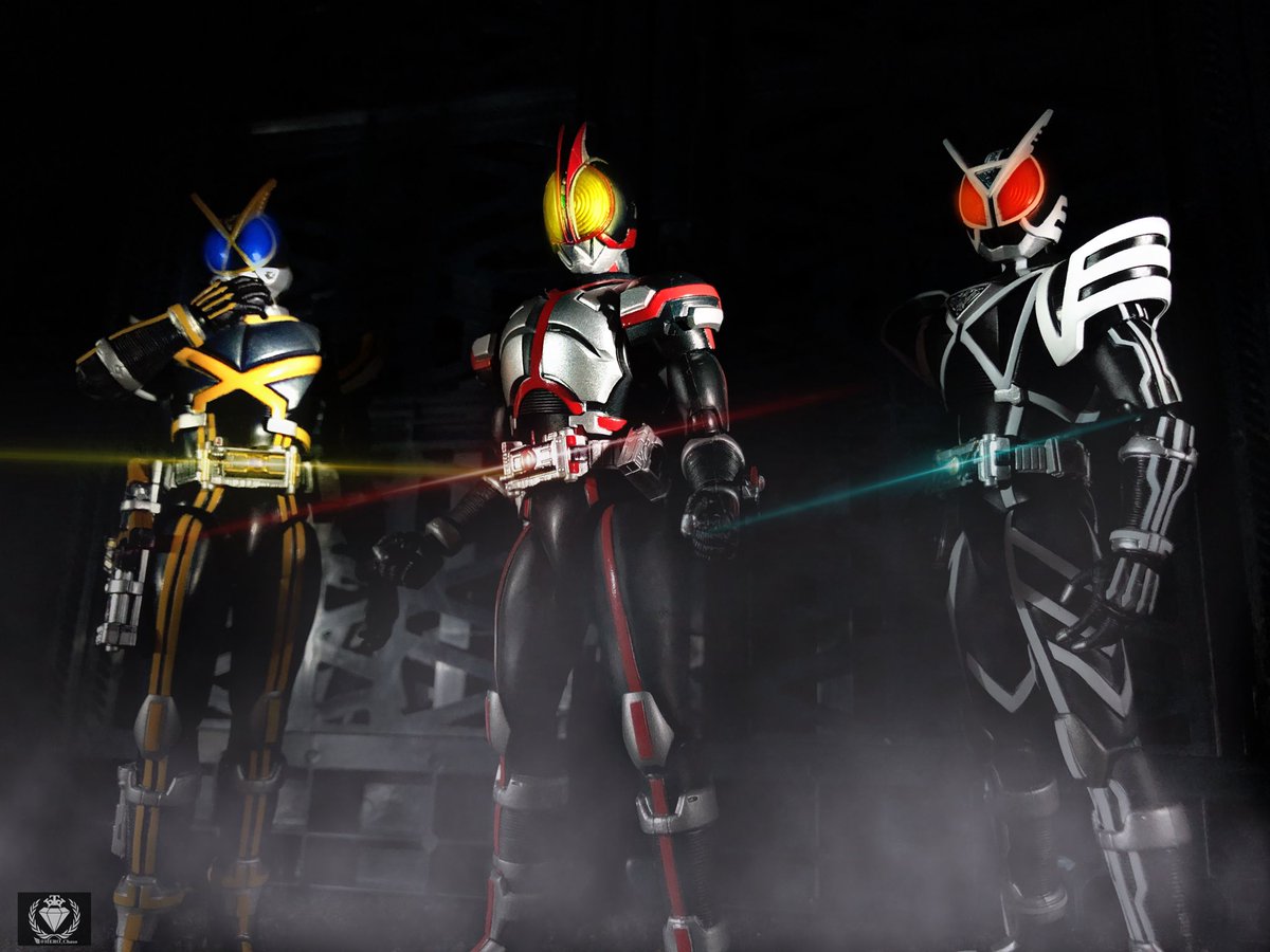 Twoucan 仮面ライダーカイザ の注目ツイート モデル Twoucan 仮面ライダーカイザ の注目ツイート モデル