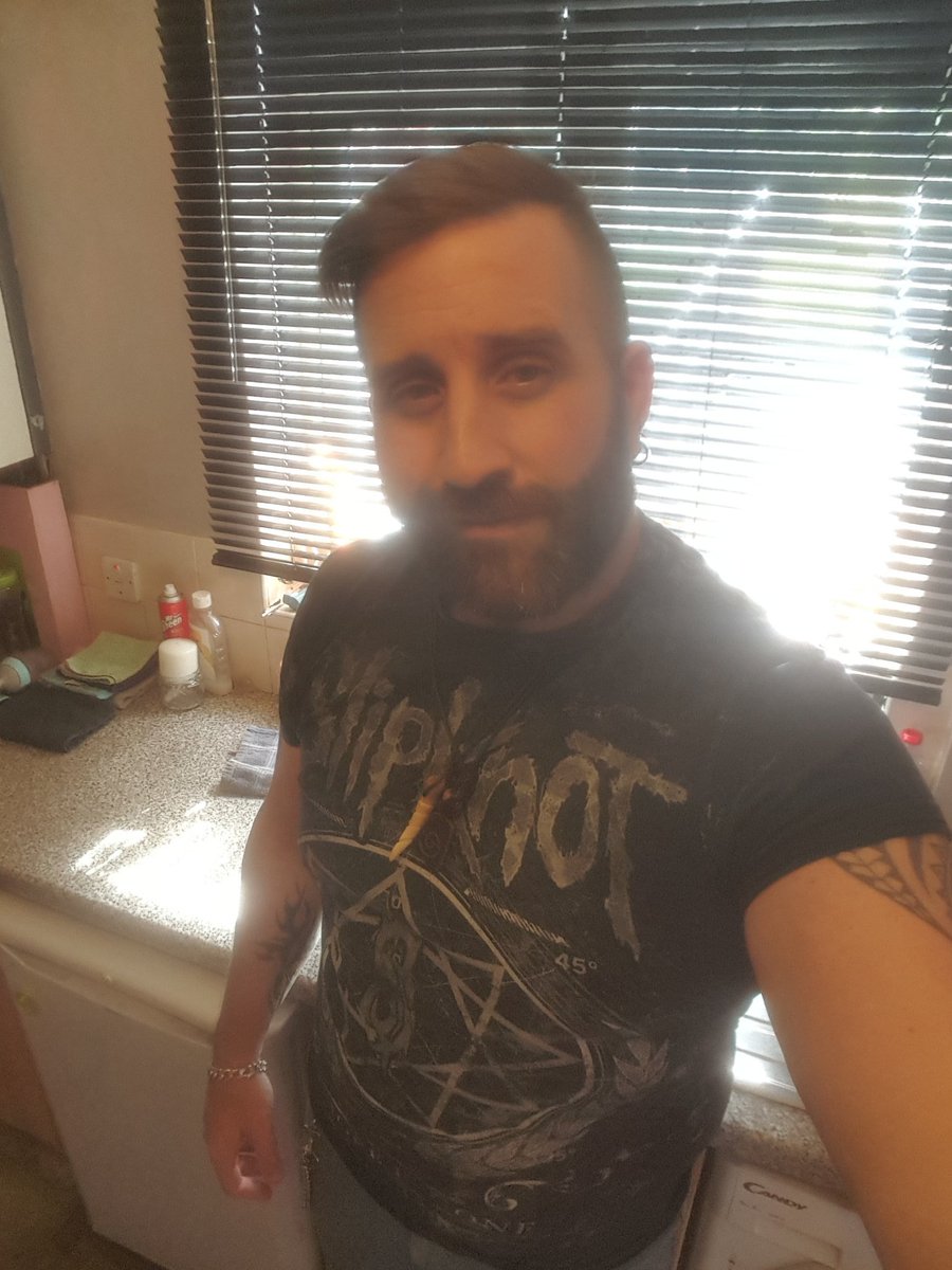 XxRATTYxX's tweet photo. I've been away a while yes , but now I am coming back fitter and healthier at 46 than I have ever been since I was 16 ;) . Gaming and crafting will resume in a short time . https://t.co/C3PSDJ9MXM