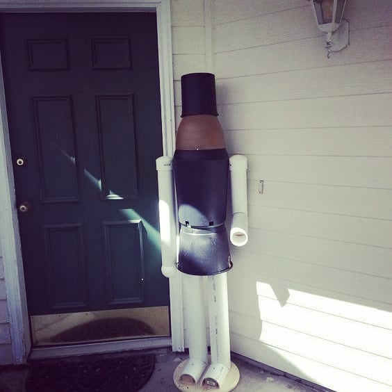 BlessdOccasion's tweet image. I'm so loving Pinterest!!  I'm planning to make one of these life sized nutcrackers to adorn my back garden for Christmas 2020 💚
#blessdchristmas #myfavouritetimeofyear #Jesusisthereason #festivecheer #familytraditions #blessedeveryday #blessedchristmas