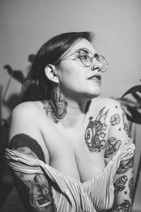 I need money for a new laptop. What can you do to help me?   ♡ Subscribe my onlyfans (3.50$/ month, also