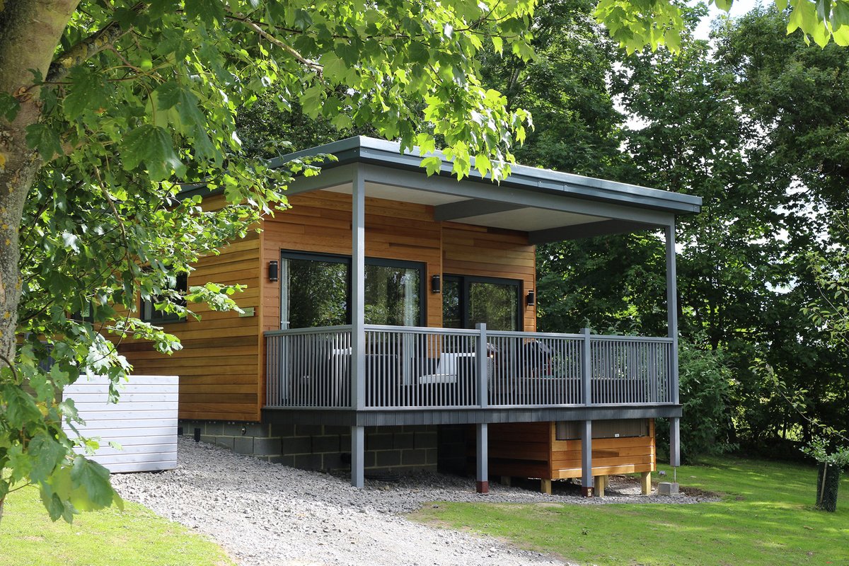 RichmondYorks's tweet photo. As Richmond opens up its B&amp;Bs, Cottages &amp; Lodges for visitors, have look at our Accommodation listings on ROL. Quality accommodation is essential to the success of any town, &amp; Richmond has some of the very best!
https://t.co/iO30lauyx1
#richmond #richmondyorks #loverichmond https://t.co/vV4rxC1elt