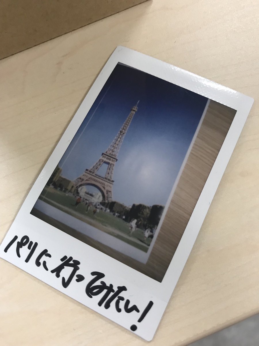 muku29's tweet photo. ＃きぼうの約束 #instax #チェキ https://t.co/oAlYgs5F81