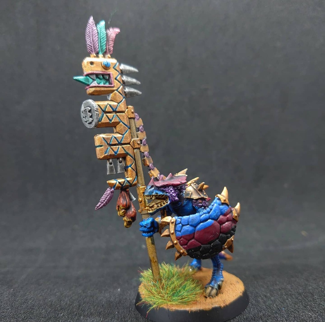 Bradalads's tweet photo. They're not quite finished yet really wanted to show them off with their lovely shields attached
Didn't quite get them finished for pride, doesn't change how gorgeous they are
#warhammerpainting #warhammercommunity #Warmongers #wepaintminis #Pride #idratherbeshiny #pridosaurs https://t.co/f12SDfIm0J