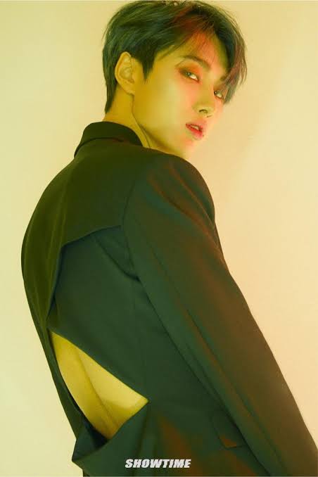 SpectrumBr_0510's tweet photo. ✨[B-Day]✨

Lantanas, hoje a partir de meio dia (12:00) do horário de Brasília é o aniversário do Jaehan na Coreia!
Mandem mensagens positivas usando as tags:

#HAPPY_JAEHAN_DAY
#OurBrightJaehanDay

@spectrum_0510 
#재한 #스펙트럼 https://t.co/LJv7rFu0vI