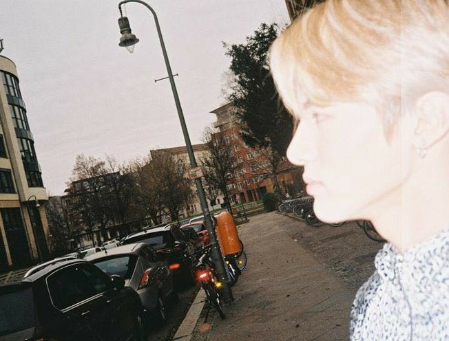 street walks with Eric;walks with pretty streetlights are Eric’s favourite aesthetic!! he’ll always bug you to take pretty pictures for him so that he can brag on insta that his girlfriend took it for him  everytime it doesn’t look as pretty, he’ll pout and scratch his head 