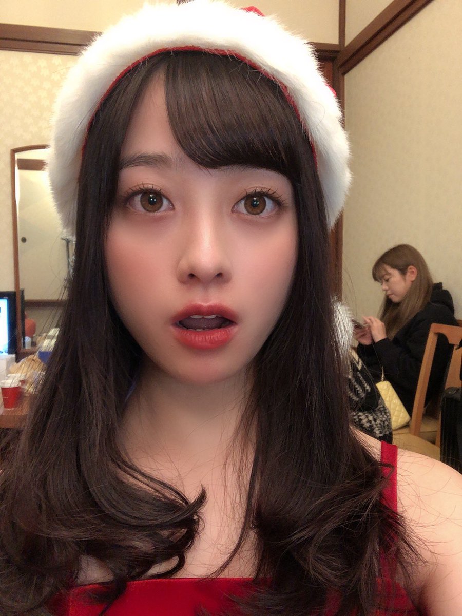 橋本環奈 お詫びと言ってはなんですが カレンダーのオフショットをお届けしたいと思います カンナサンタです 四コマ漫画風 ノリがいいmg 橋本環奈 お詫びと言ってはなんですが カレンダーのオフショットをお届けしたいと思います カンナサンタです 四コマ漫画風 ノリがいいmg