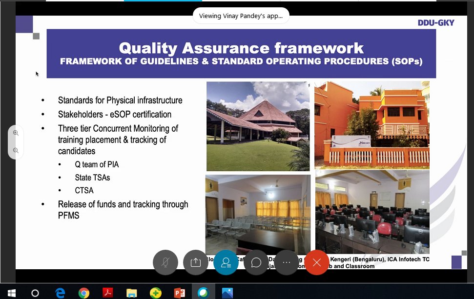 NIRDPR_India's tweet image. 4th Edition of #CII NR Facilities #ManagementConclave 2020

Shri Vinay Pandey, Head- PMA, Rural Skills Division, @MoRD_GOI explaining the working of #DDUGKY

@MoRD_GOI @MSDESkillIndia #SkillIndia @DDUGKYMoRD @NIRDPR_DDUGKY @CIIEvents @FollowCII