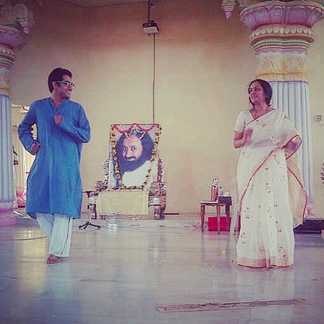 DanceWithChirag's tweet photo. With Bhanu ma https://t.co/XI0twzAnE4