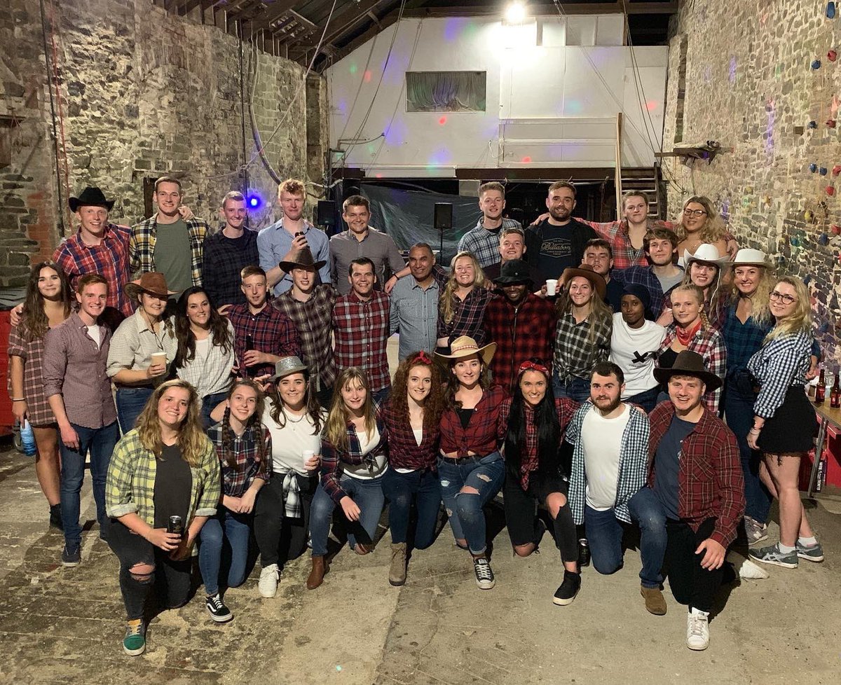 And just like that my journey as a PGCE student has come to an end!  Today marks the end of 4 years of hard work and I have been signed off with QTS!  I’m so excited to start my career in September