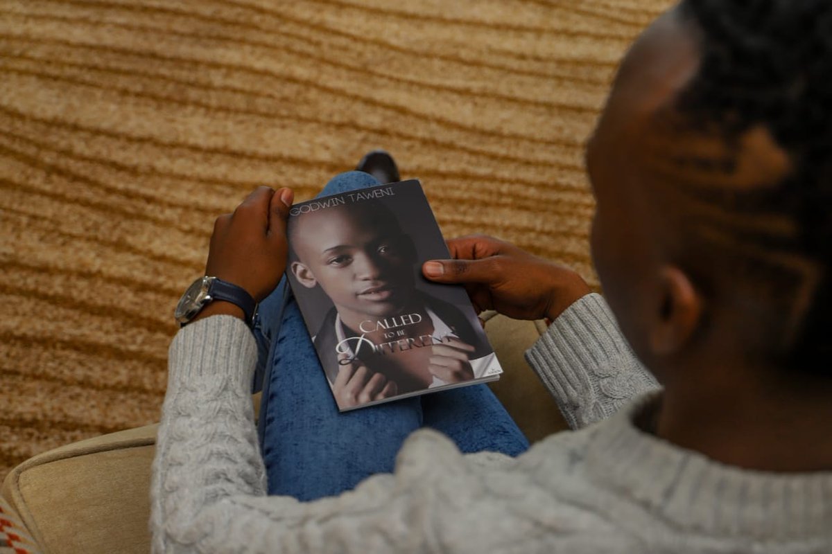 GTaweni's tweet photo. Apart from everythig that has happened, i still believe that 2020 is my year. The year of the miraculous, The year of the Lord, , The year of Excellence, The year of Greatness and Great things. Because i trust in Lord, The God of 2020.

Contact us for your copy today😊🙏 https://t.co/17bfFc6M5r