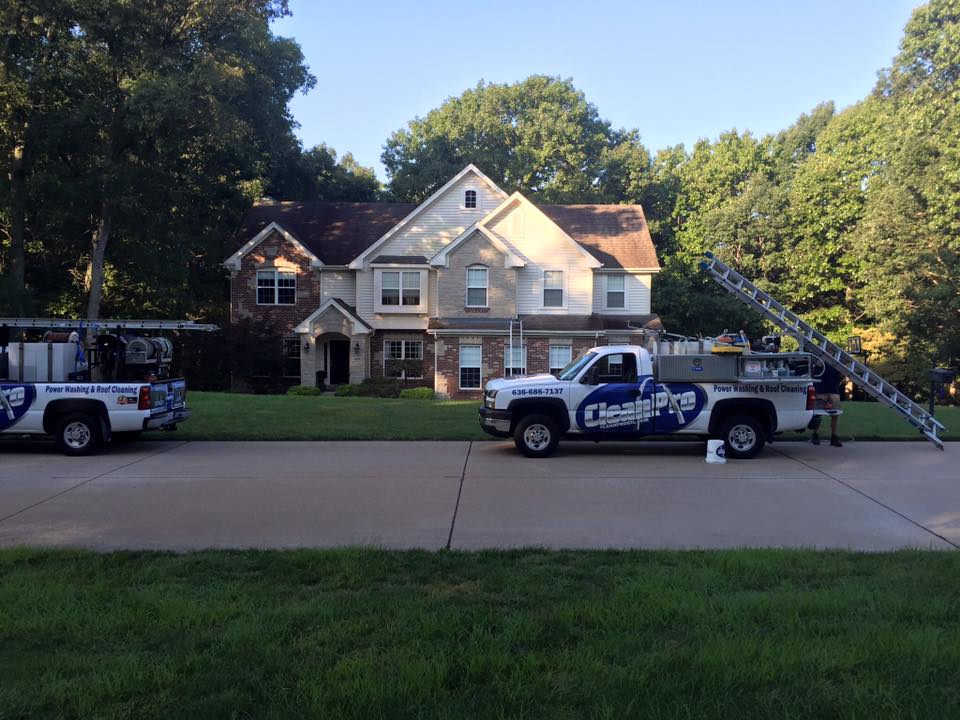 Here are some of the reasons you should choose CleanPro for house washing: ndustry-approved soft washing methods. 100 percent satisfaction guarantee. Excellent customer service at all times.More than 10 years of experience.                  cleanprostl.com/cleanpro-resid…