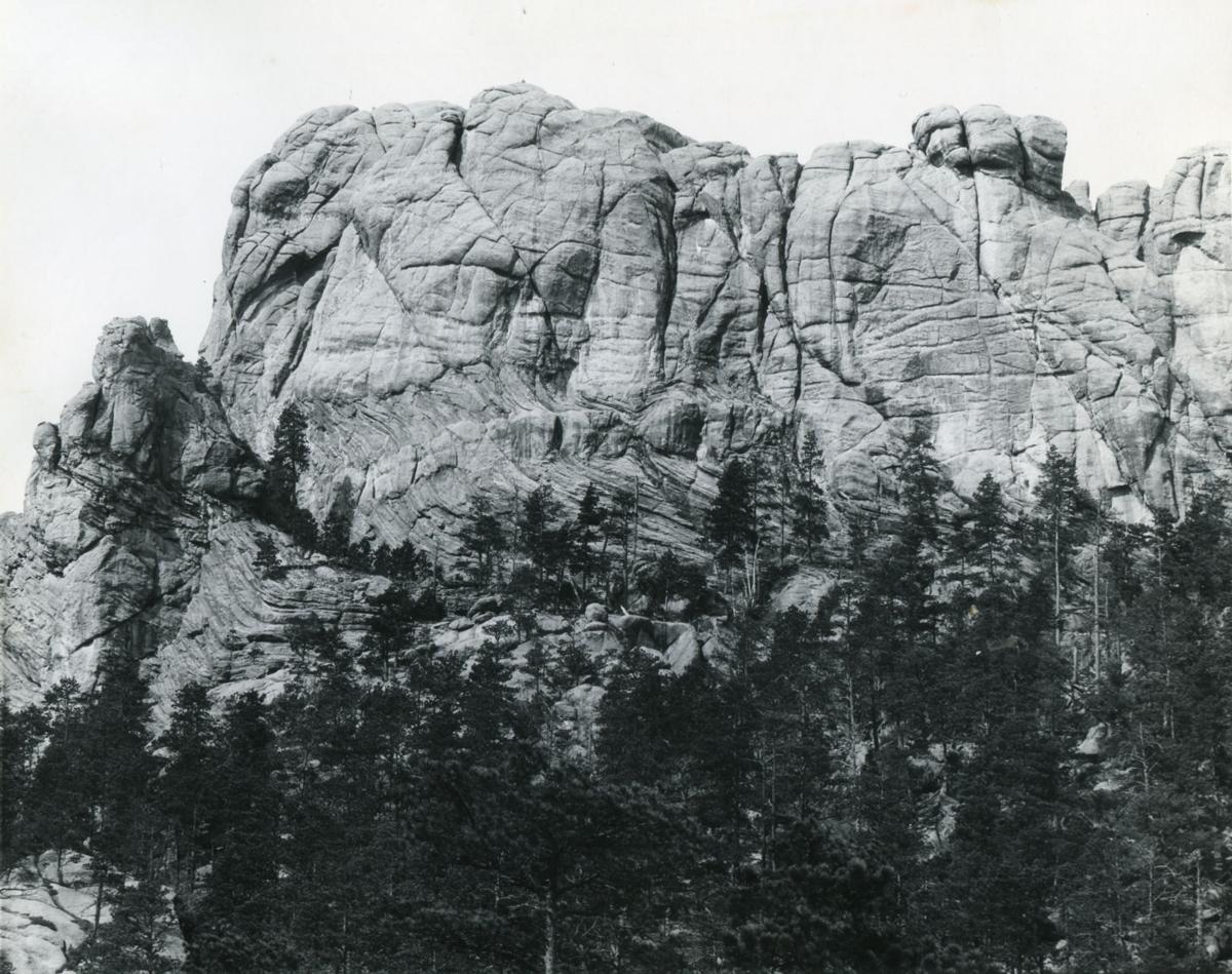 CherylR8386's tweet photo. #RemoveMtRushmore Before--Lakota Sioux. After: Stolen land, carved and desecrated. https://t.co/8X4j2hxOVu