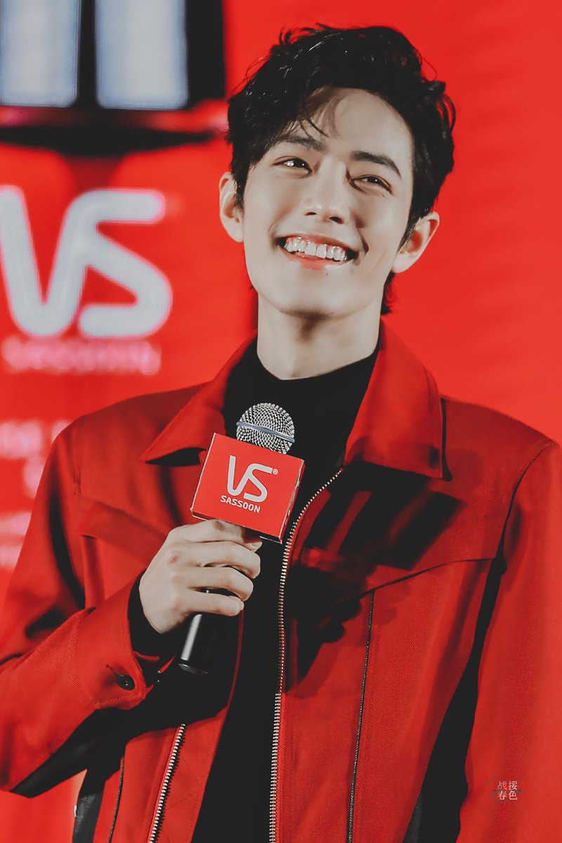 A Smile that can change your whole perspective of Life  A smile that changed my life ( A thread for The Man who took my heart so easily.. Xiao Zhan) #XiaoZhan肖战  #xiaozhanbestactor  #XiaoZhan  #Welovexiaozhan  #肖战