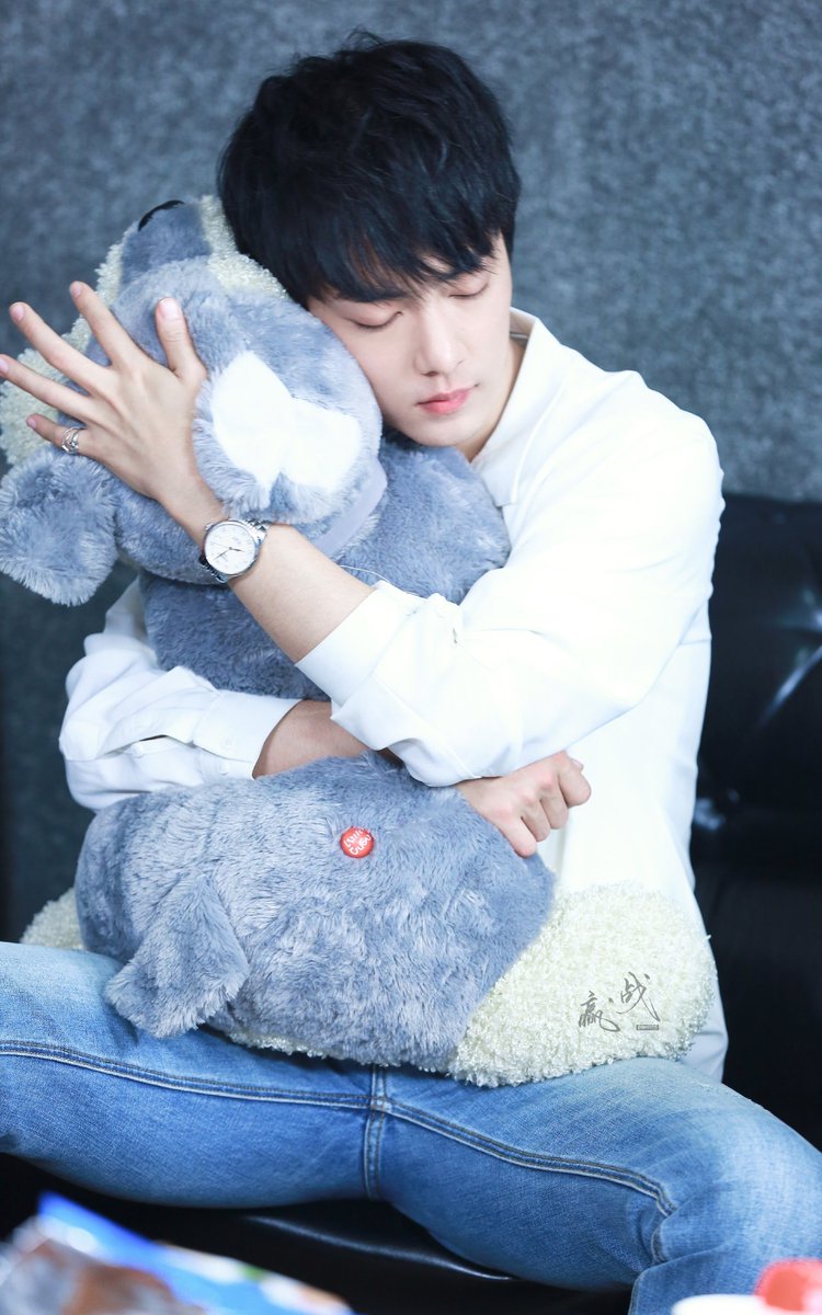 Don't Dare To Mess With My BabyHe is a baby, please protect him(Xiao Zhan with Softies) #XiaoZhan肖战  #XiaoZhan  #xiaozhanbestactor  #WeLoveXiaoZhan  #肖战