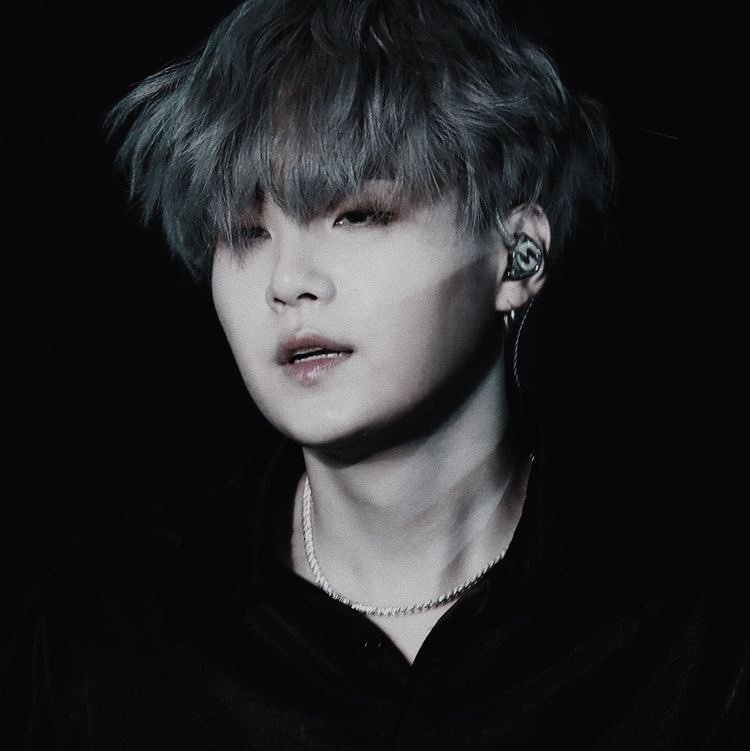 Yoongi being intimidating; a thread