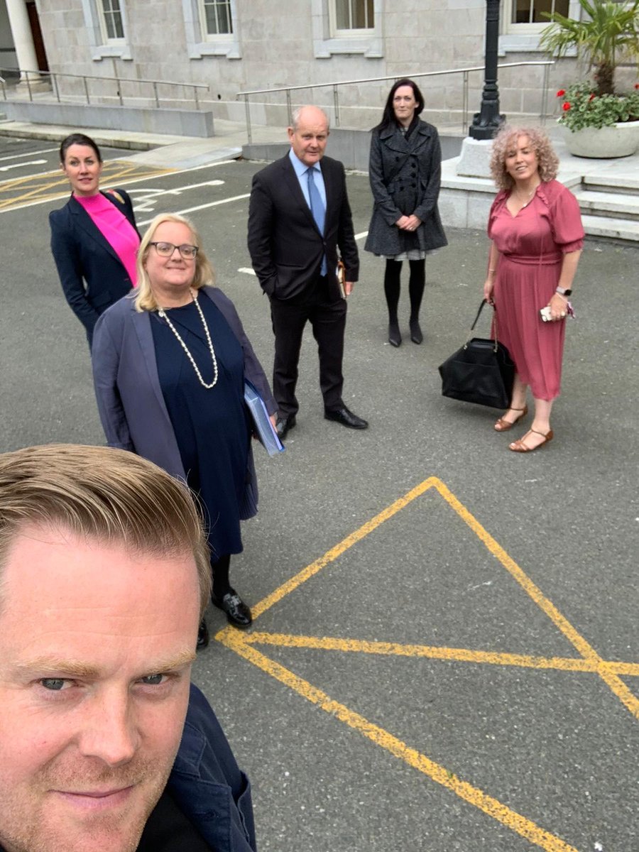 Epic2020_Group's tweet image. Well done @Choccus80 Sophie Ridley &amp;amp; all the EPIC Working Group who worked on the submission, &amp;amp; to @EIAIreland &amp;amp; @Campaign4Arts  Submissions from all three groups were excellent. Thanks to each one for speaking up for the needs of the entire sector as a whole. #wearethesupportact