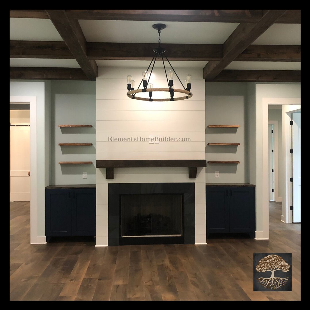 ElementsDBSC's tweet photo. The simple elegance of this #fireplace creates a gorgeous focal point for this classy #LivingRoom.  

For more #design inspiration, visit https://t.co/adk0MTqTak

#ElementsDesignBuild #ElementsHomeBuilder #CustomHomeBuilder #GreenvilleSC https://t.co/mojAzNQJ7B