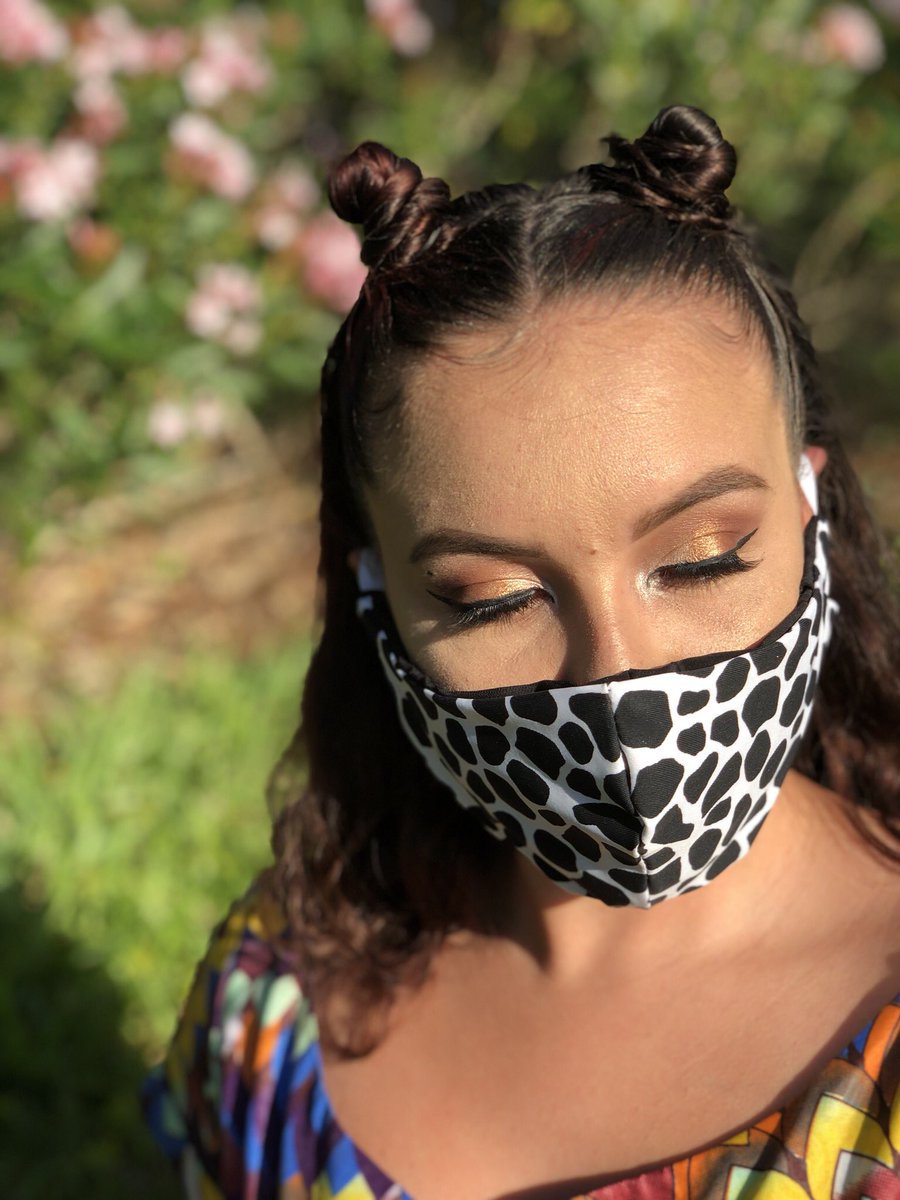 TAHOSDesigns's tweet photo. Masks are also available in black!!! #getyourmaskon https://t.co/FiwJlpEQCC