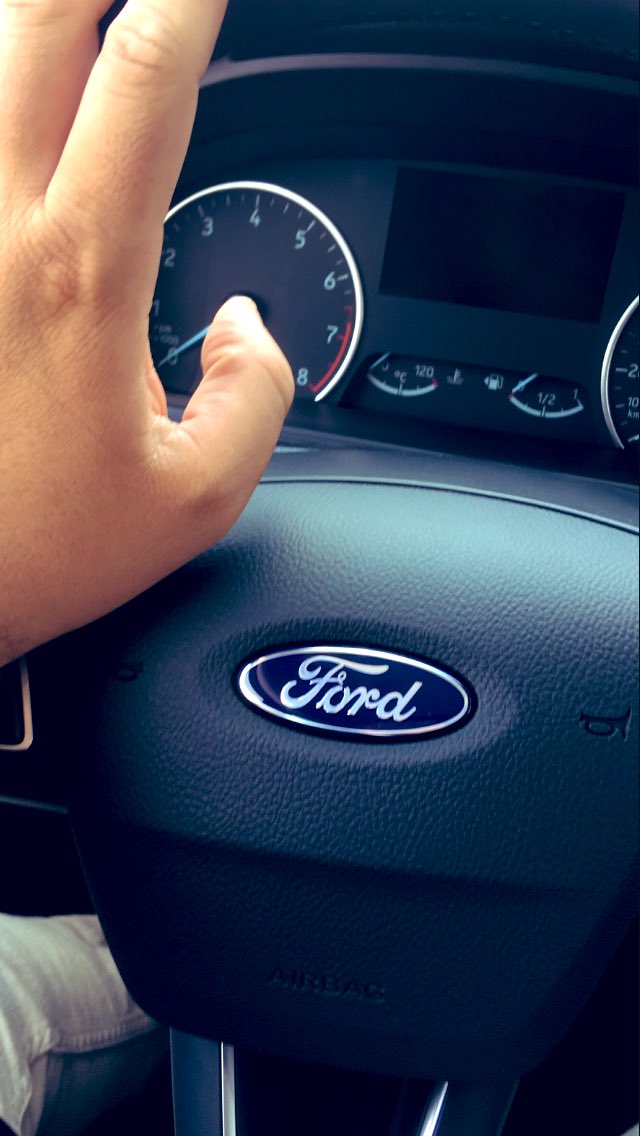 Jr_Vasc32's tweet photo. Sogno realizzato! Grazie di tutto @forditalia ! TVB! #CuoreBlu #FordLovers https://t.co/lQqb4lHSy8