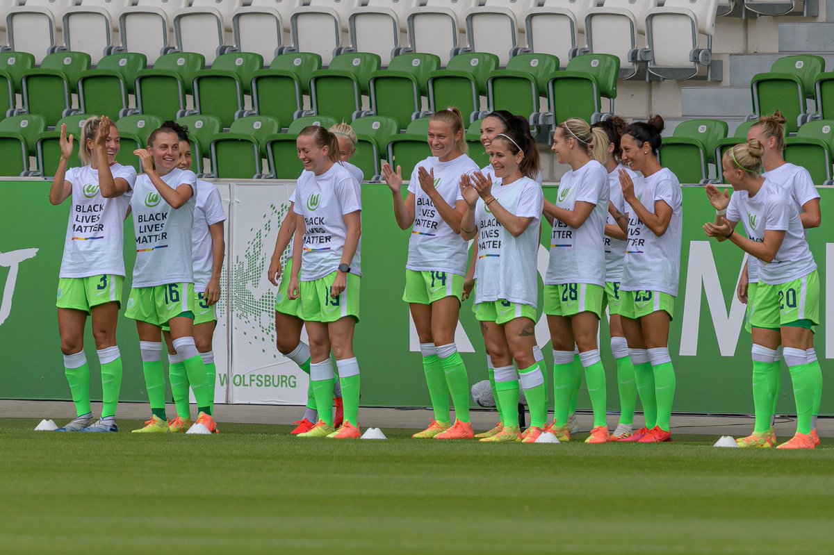 When you have amazing teammates cheering you on and pushing you out of your comfort zone😅 Vielen Dank für alles Mädels, ich werde euch sehr vermissen. Ich möchte mich auch bei den Trainern, den Physios und allen um das Team herum bedanken. Und zu guter Letzt, danke an die Fans💚