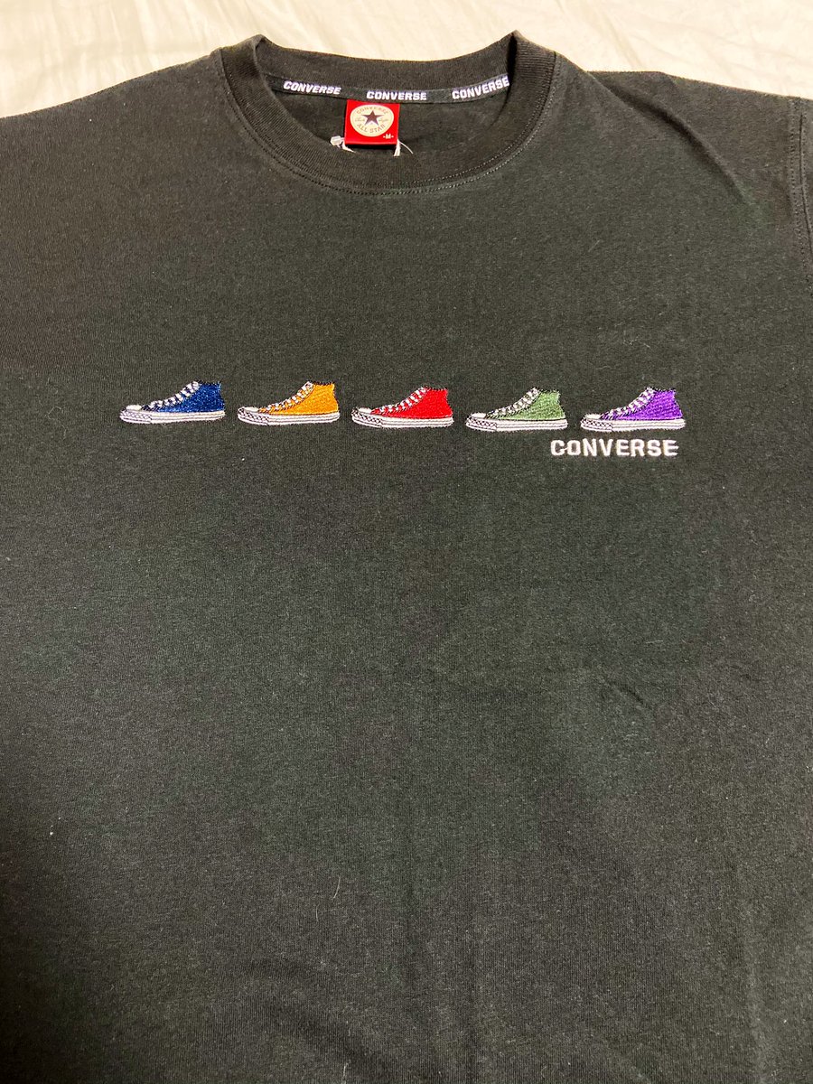 Ichi 嵐カラーのコンバースのtシャツ買うてきた かわええ Ichi 嵐カラーのコンバースのtシャツ買うてきた かわええ