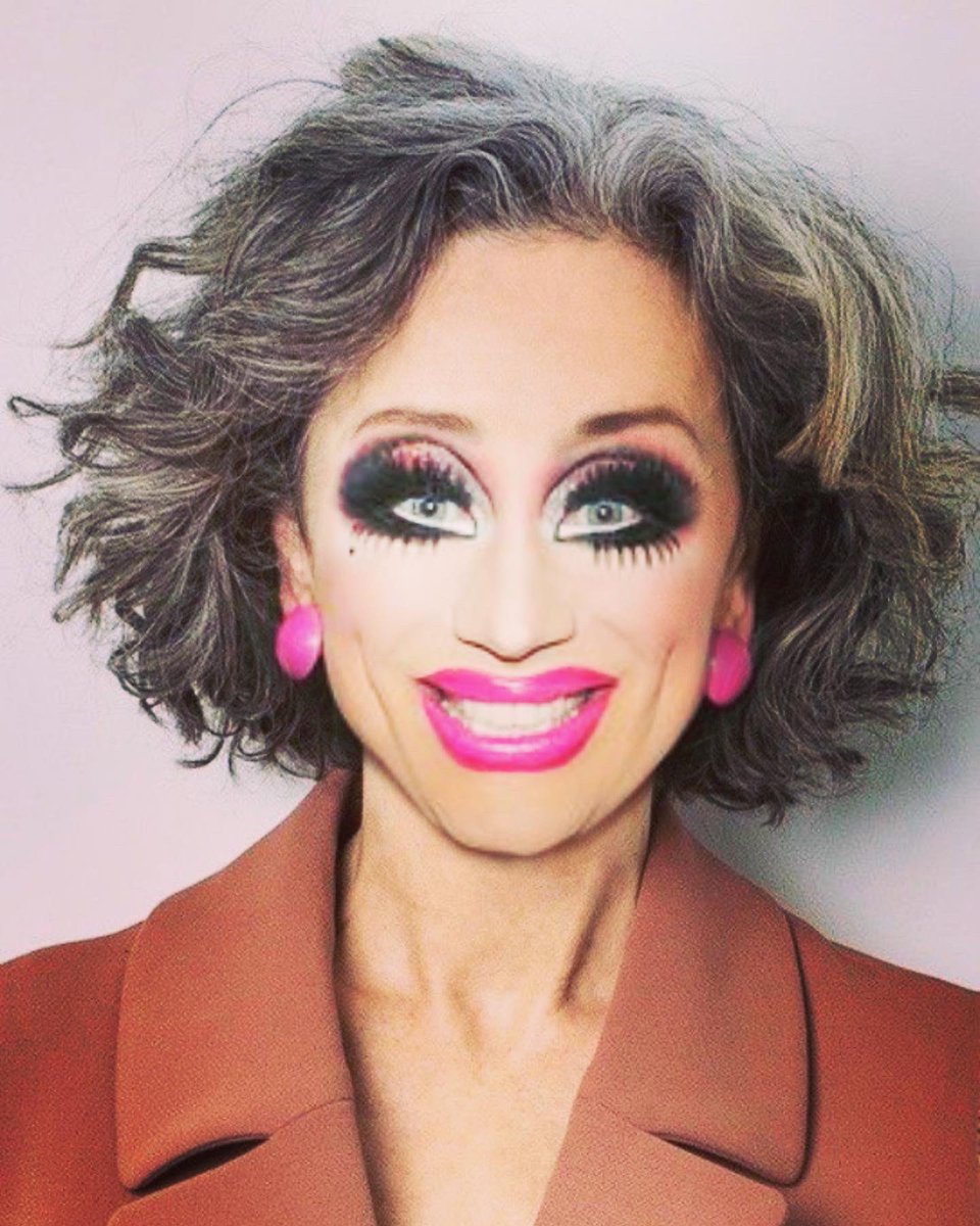 TheBiancaDelRio's tweet photo. INTRODUCING....... 
THE KAREN WIG COLLECTION 2020 💅🏽 https://t.co/RNLf7PSeU7