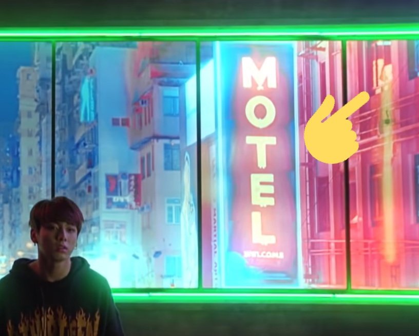  BST Japanese ver.Hi YG's motel  Is this fire at the window? 