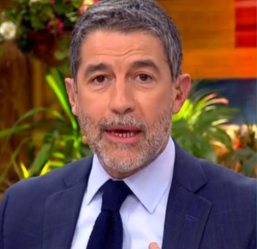 Más Julio César Rodriguez 

Menos Polo Ramírez 

 #ContigoCHV #Bienvenidos13