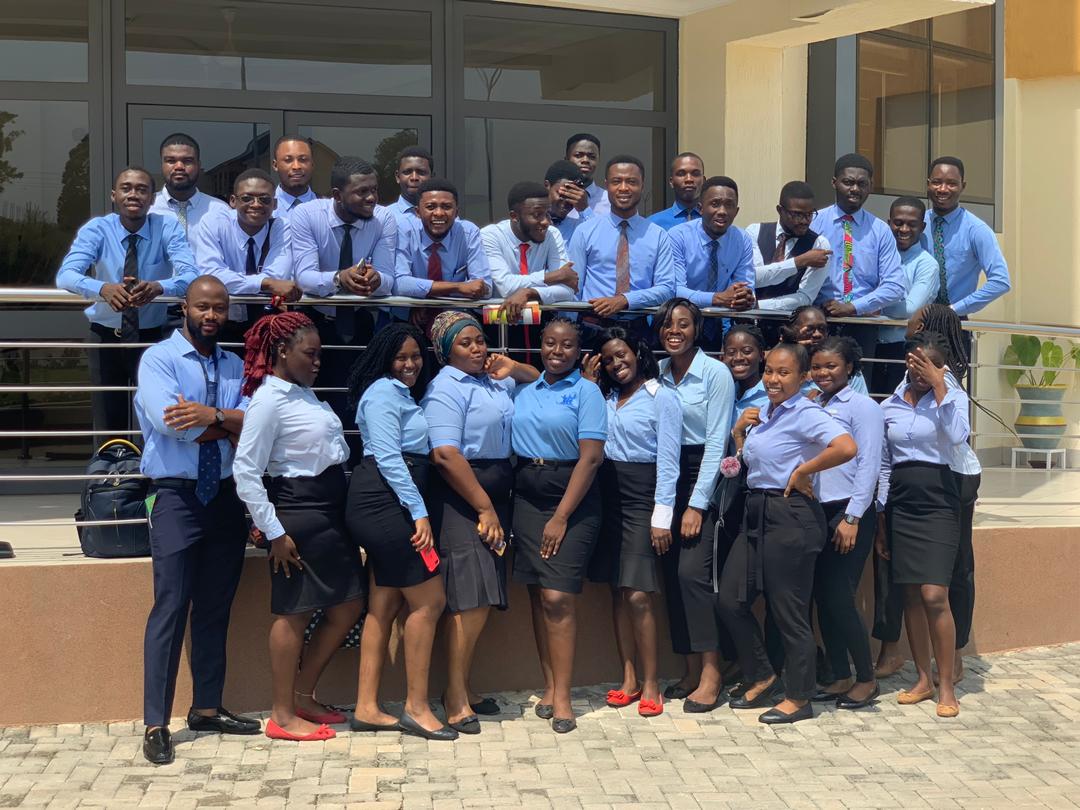 KSBKNUST's tweet photo. Congratulations Blue Army! 👊

Class of 2020.

8/8 feels good. 🎓

We wish you all the best in your future endeavors. 🙏

@KNUSTGH
#Classof2020 https://t.co/QPIxHIcsx3