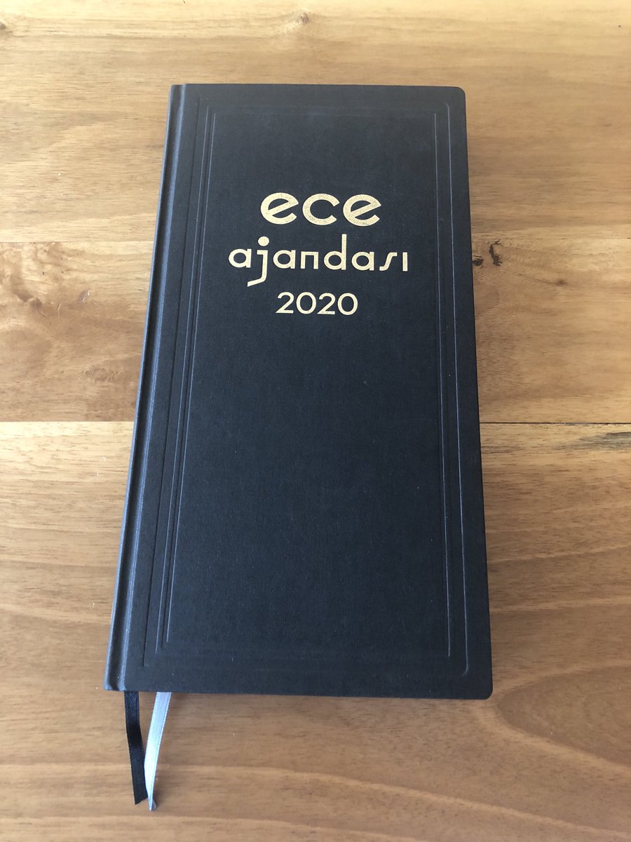 BekirKaya34's tweet photo. En gereksiz ajanda olarak tarihe geçmiş bulunuyorsun👎 Bilesin istedim. #2020ajanda https://t.co/Z2m7FRdp1B