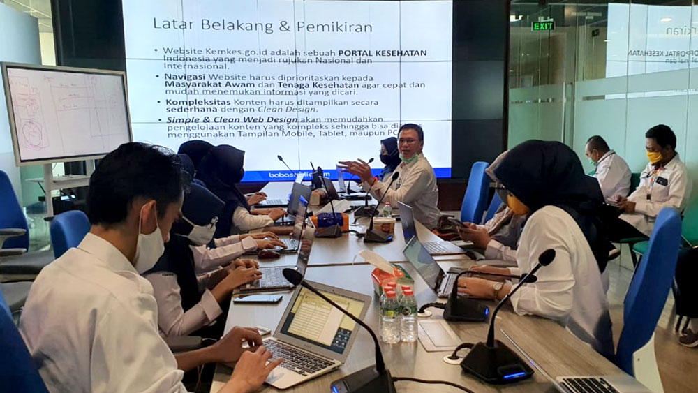 zeembry's tweet photo. Web Harus Siap "Diobrak-Abrik" di tengah Krisis!
Diundang (25/06) #Pusdatin @KemenkesRI Menganalisa Web #Kemenkes dari sisi #ArsitekturWeb #WebDesain #KontenWeb #KeamananWeb #OptimasiSEO
Baca lebih lanjut https://t.co/gsMRIyu1df
#WebPemerintah #SitusPemerintah #KonsultanWeb https://t.co/PTxGhGbaHm