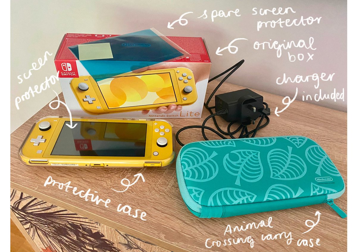 jmsillustrates's tweet photo. Selling my Nintendo Switch lite, includes all these bits for only £190 + £6 p&amp;p! UK only ✨ thought I’d try on here before I put on eBay! ✨ only 3 months old! No faults, just selling as I’ve bought the bigger one! ✨ https://t.co/VXBXGart0u