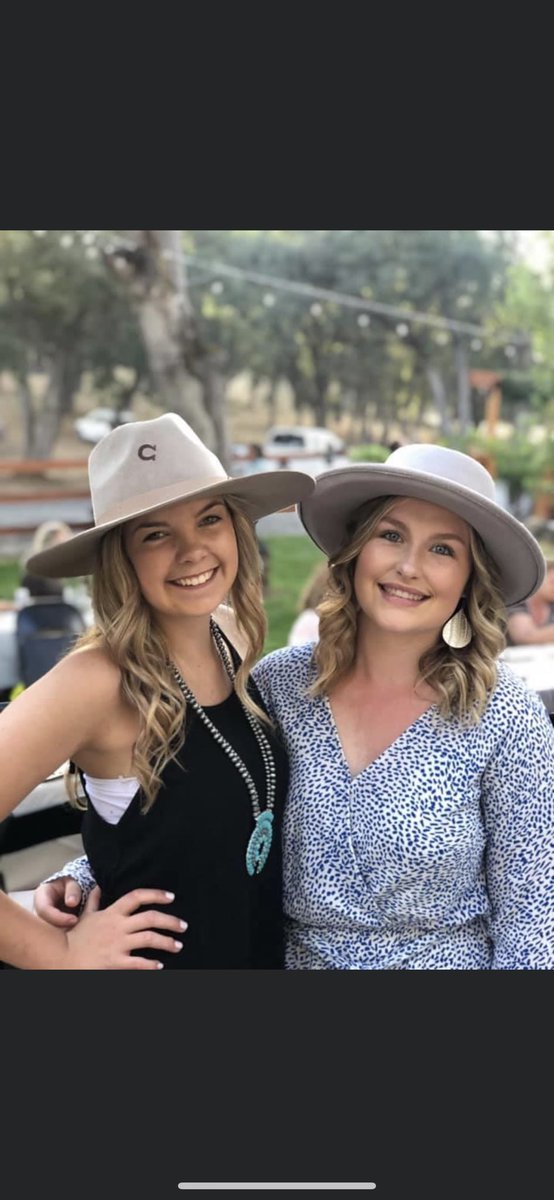 henson_nikole's tweet photo. It’s wedding season y’all🤍 https://t.co/3bslZoRvzu