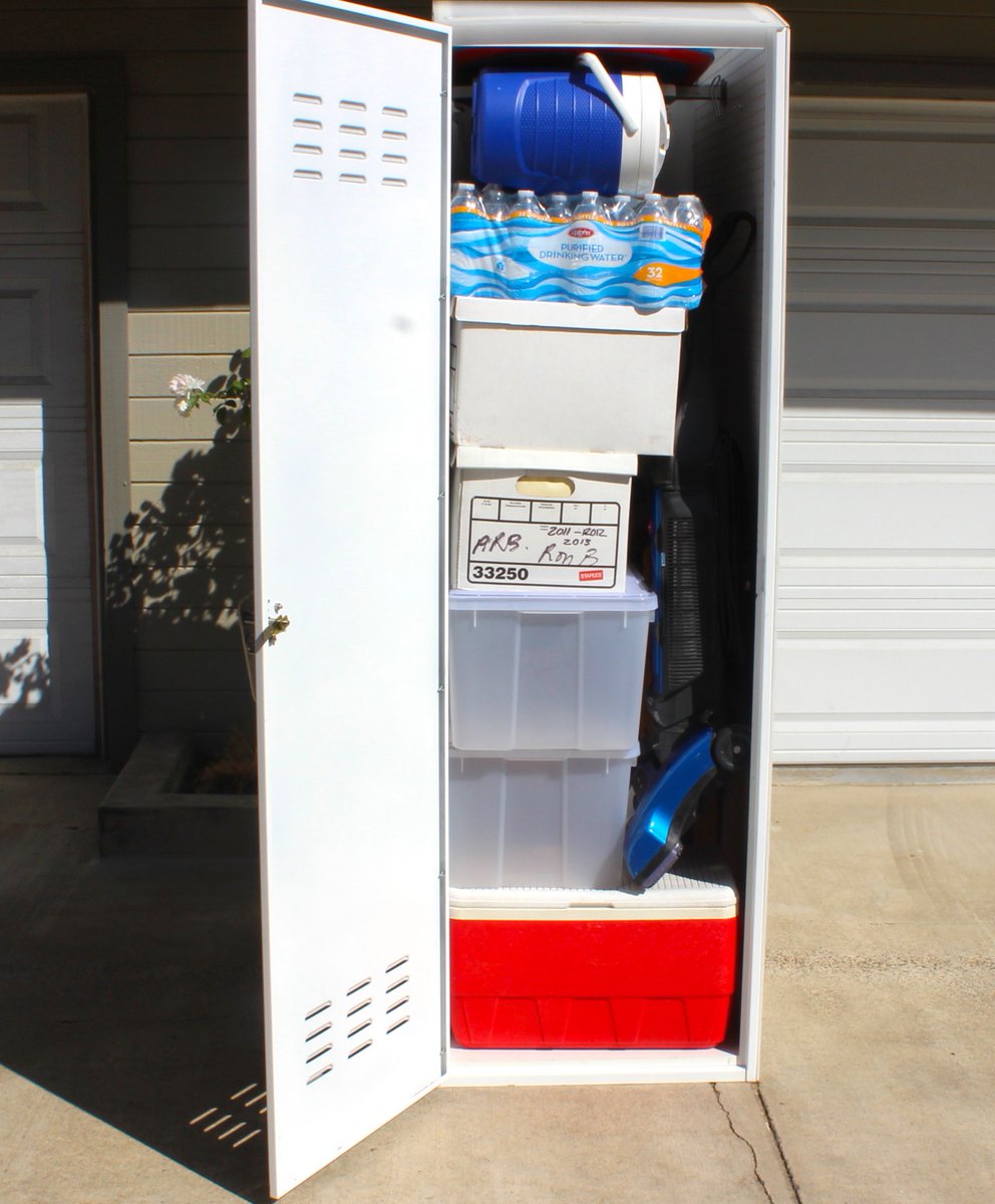 arb_ps's tweet photo. Can you believe that all these "stuff" can fit in our supplemental storage?! See the after  😊 Visit our website for more details - https://t.co/r9l0RDwkLW

#storage #containers #lockers #newportbeach https://t.co/PzawpSIy4T