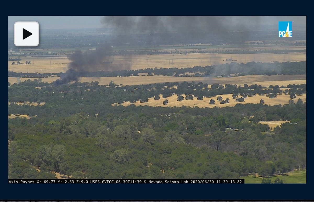 Elias_Funez's tweet image. Grass Valley air attack and air tankers 88 and 89 headed towards an incident between Loma Rica and Bangor. #smithfire #smithincident #fireseason2020 @TheUnion