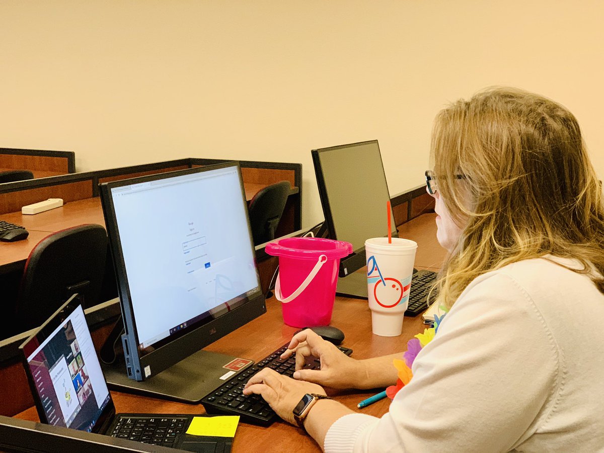 ashleyMSmath's tweet image. Gearing up for Vision 2020 #PANSTEM