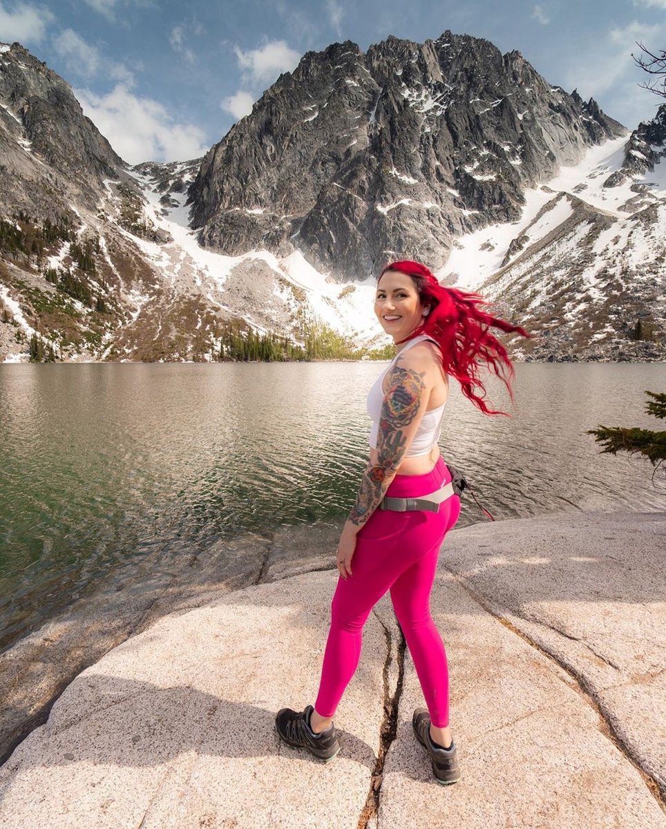 pexnow's tweet image. She flirted with life
and life flirted right back with her, 
as if all the universe
came more alive
just for her
and everything felt her glow.
It was
in the dew
in the stars
and the colors of the sky—
they all shone
bright as they could
in the hopes
to catch her eye.

-  Atticus