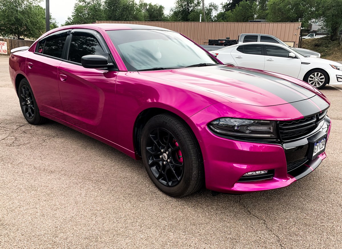 DriveInAuto's tweet image. Wow, it's the final look of the fuschia wrap! These racing stripes really give this Dodge Charger a polished, head turning look! Installed by our Motor City location.