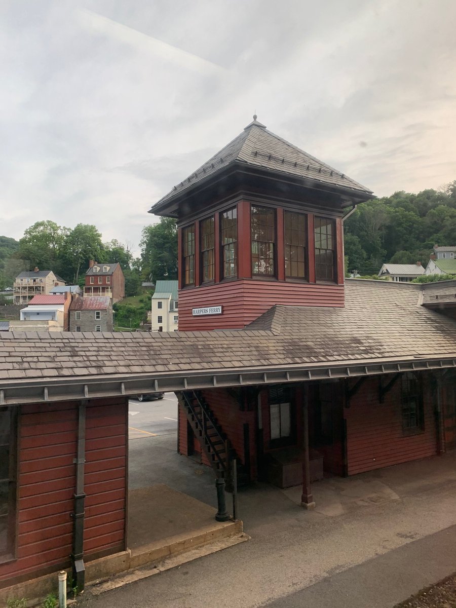 4/ The Capitol Limited from DC to Chicago is timed to get you Chicago about 8:45 am, as the business day begins. We left DC's Union Station about 4:05 pm on 6/16. Fairly quickly got up into the mountains. Some scenic stops along the way, including at Harper's Ferry.
