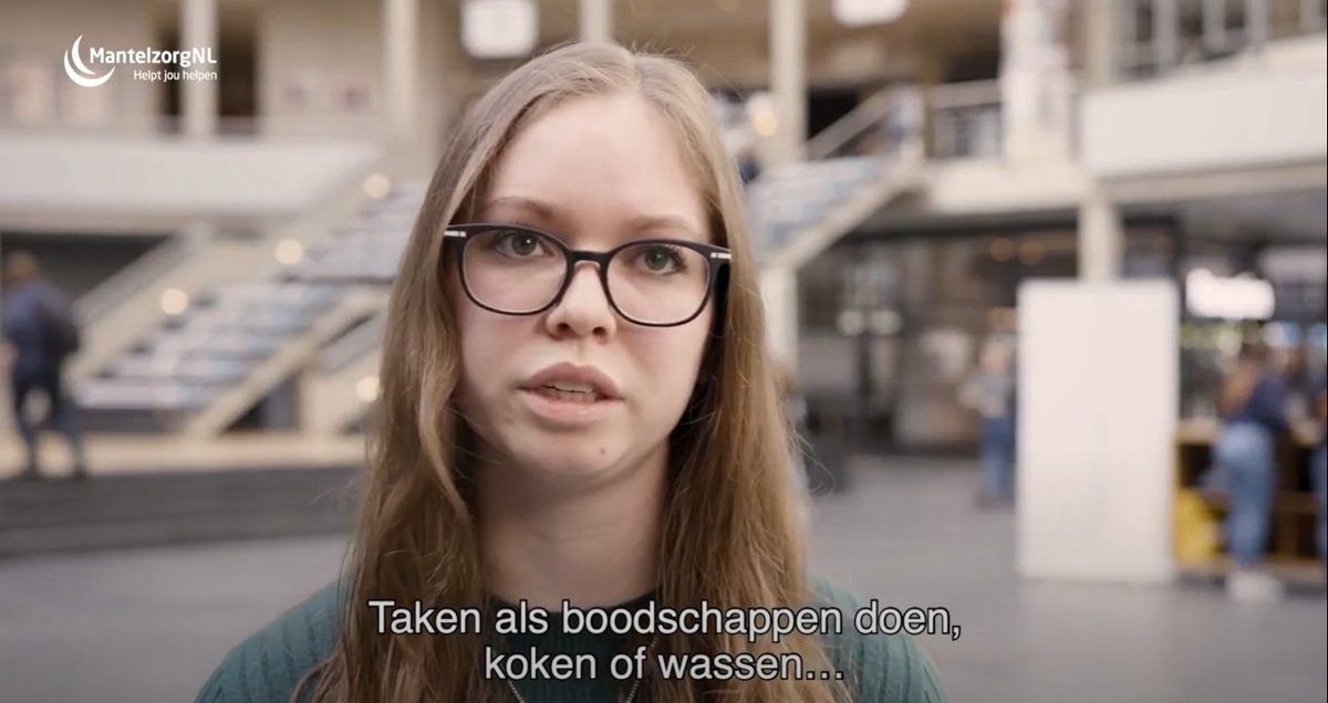 Naast haar hbo-opleiding (inmiddels afgerond) zorgt Jamielee ook voor haar chronisch zieke moeder. Vooral de angst en stress die haar thuissituatie met zich meebrengt vielen haar zwaar. #jongemantelzorger

Bekijk het verhaal van Jamielee 👇
youtube.com/watch?v=_EgNdL…