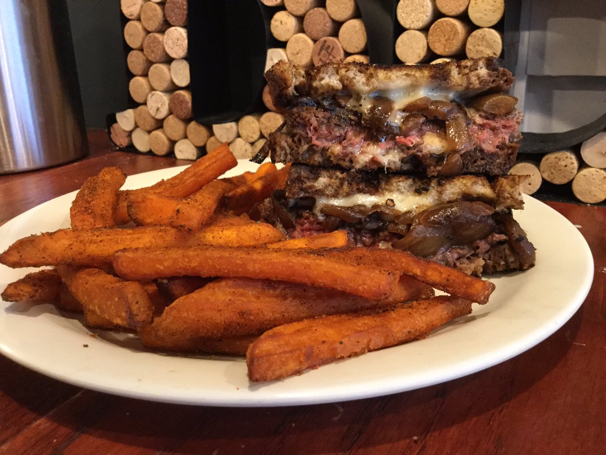 BonesBurgers's tweet photo. Dine-in isn’t back yet, but Bones’ Phatty Patty Melt is! Worcestershire onions sautéed with Swiss cheese and Bones’ Patty sauce on #Klostermann marbled rye bread- talk about P.H.A.T.!  #BurgerLove #SupportLocal #BurgerOfTheWeek https://t.co/627TM02Fup