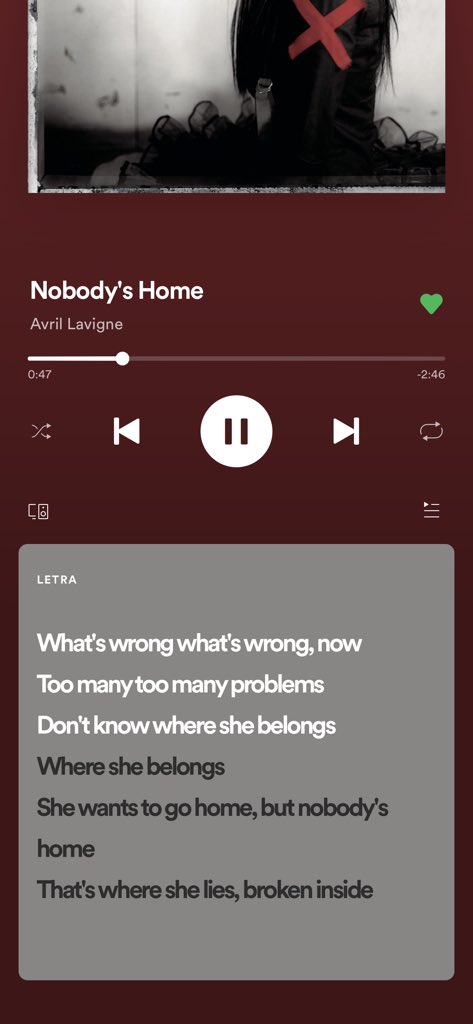luscas's tweet image. antes tarde do que nunca.. 

agora o spotify mostra a letra das músicas no próprio aplicativo