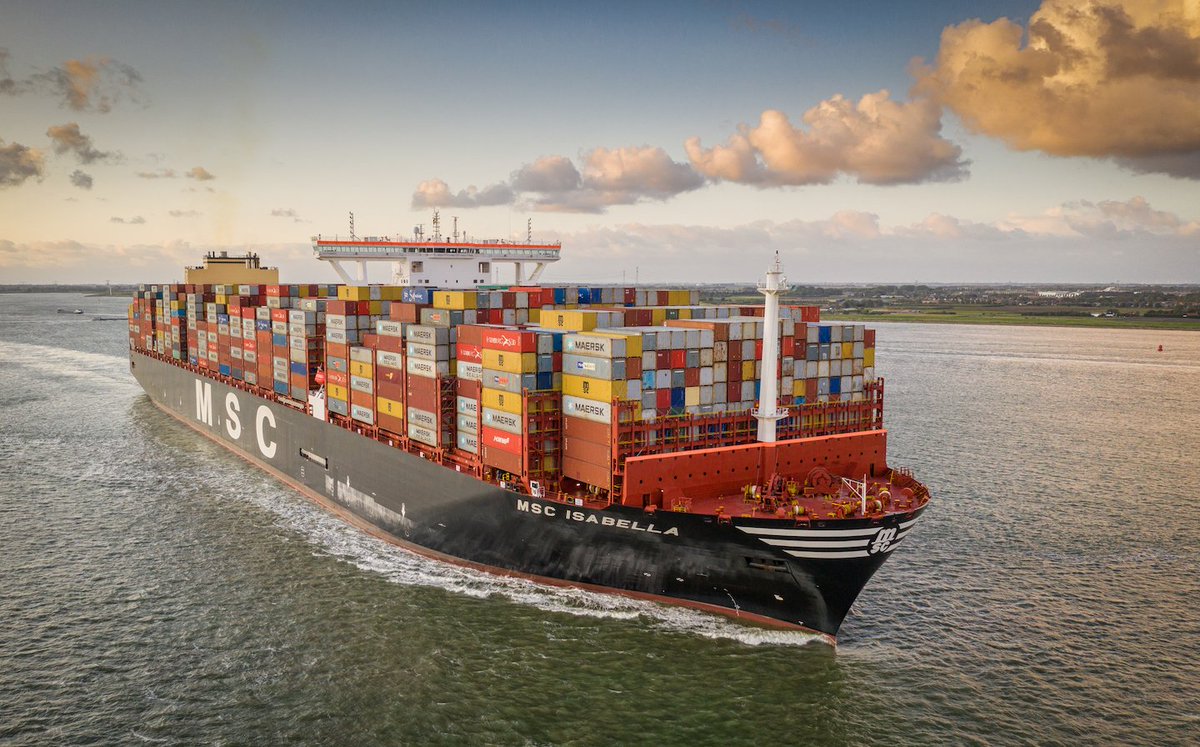 CiaoIntermodal's tweet photo. #Noticia | @APMTerminals Pier 400 en #LosÁngeles, estableció un nuevo récord mundial al realizar 18.465 movimientos de #contenedores en el #MSCIsabella en 6 días, aquí los detalles: https://t.co/TdzQkFngSD
#logística #transportedecarga #transportemaritimo #transporteferroviario https://t.co/7fDF7M9dFx